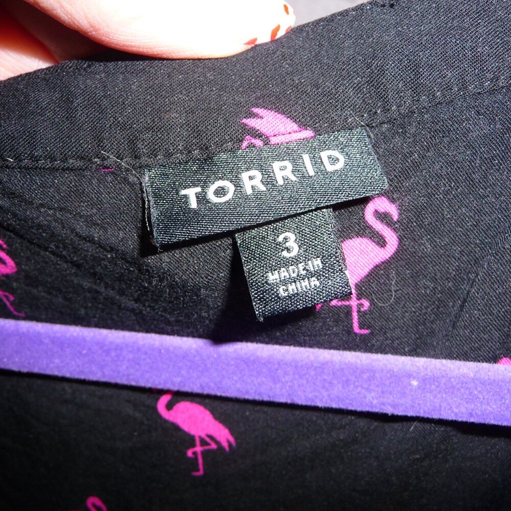 Torrid - Mini Challis Zip-Front Shirt Dress - Flamingos - Black, Pink - 3x - Picture 3 of 9